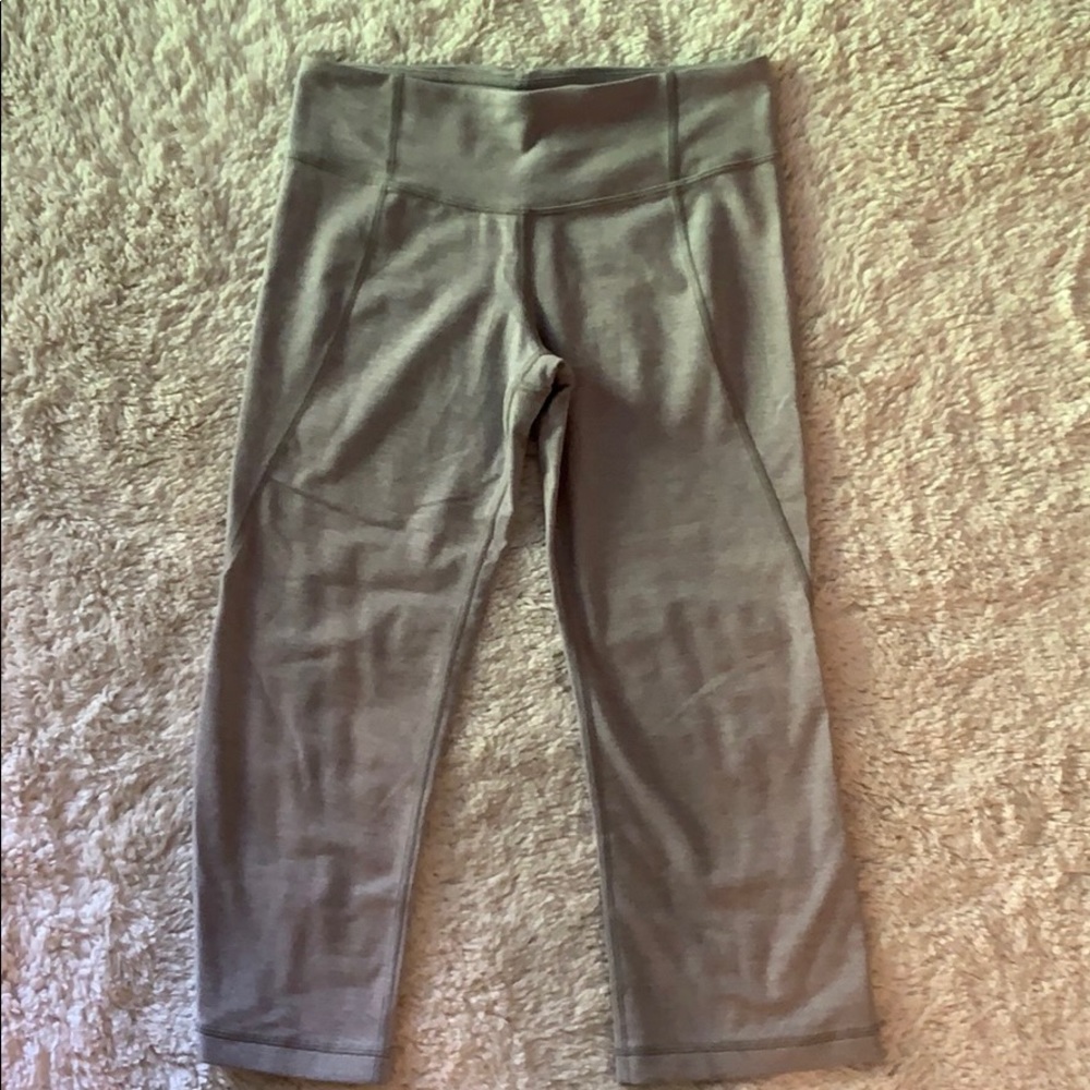 Lululemon Gather and Grow Capris